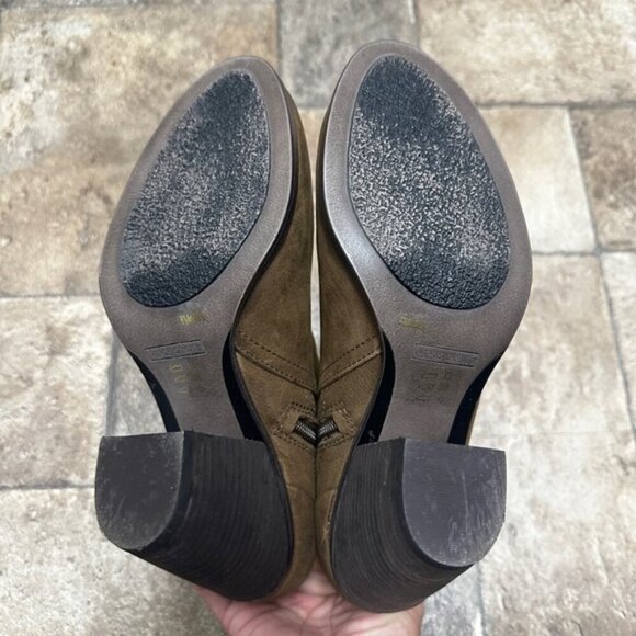 Vince  Camuto Hayes Leather bootie sz 8.5 - Picture 3 of 8